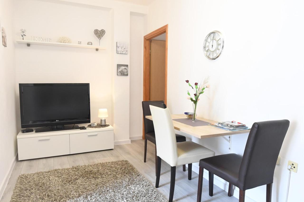 Apartment Karla Zadar Exteriör bild