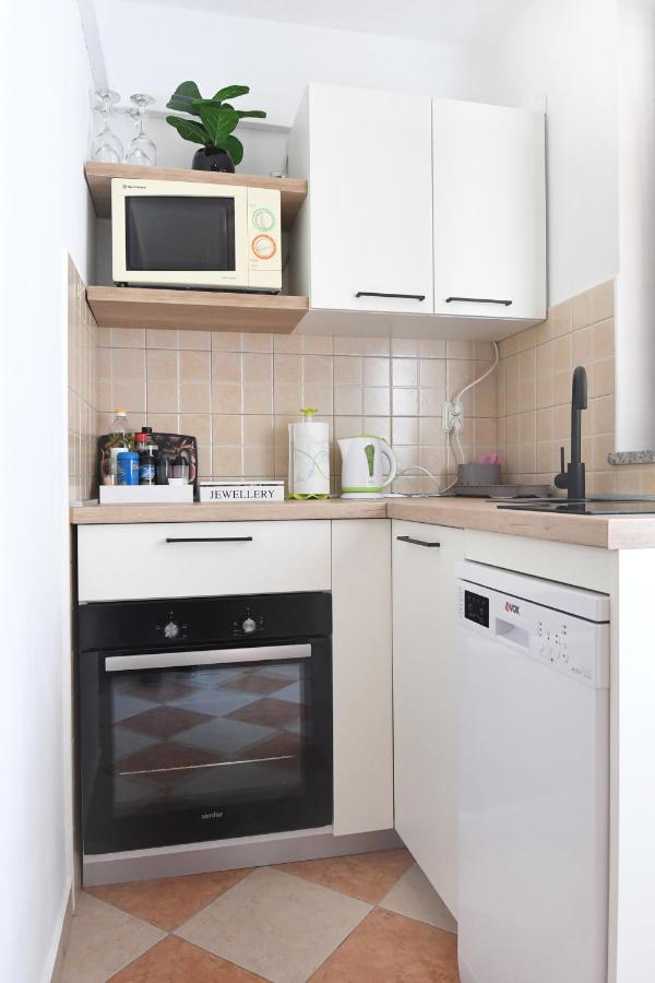 Apartment Karla Zadar Exteriör bild